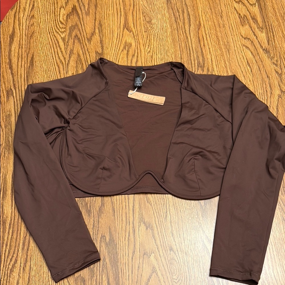 Skims Long Sleeve Underwire Top